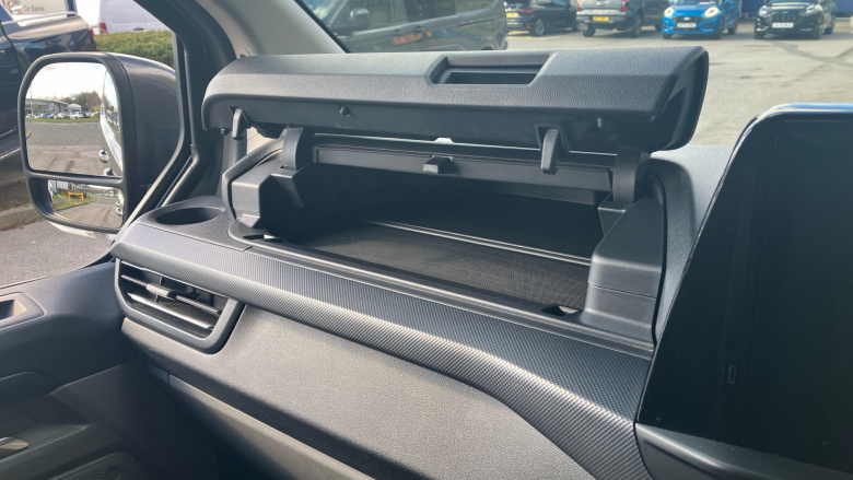 Ford Transit Custom 300 L2 Diesel Fwd 2.0 EcoBlue 136ps H1 Van Limited